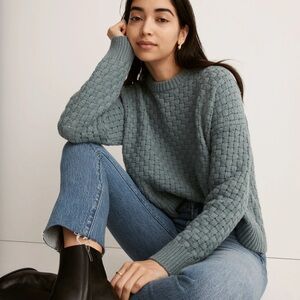 Madewell Textured Crew Neck Sweater in Blue